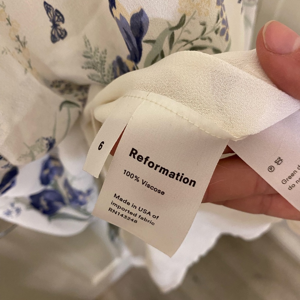 Reformation Riegan Dress - Picture 5 of 5
